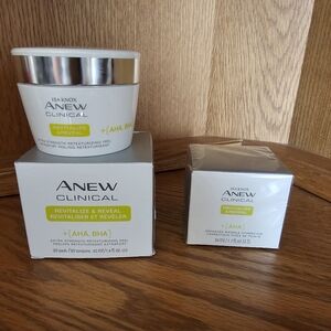 Avon Anew Clinical Revitalize & Reveal Retexturizing Peel & Wrinkle Corrector
